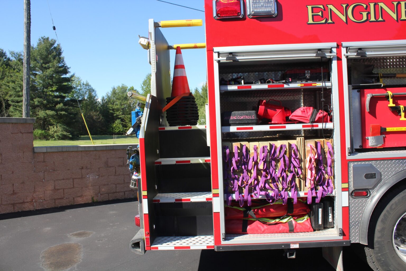 22 Engine Rescue SOUTH TORCH LAKE FIRE DEPARTMENT